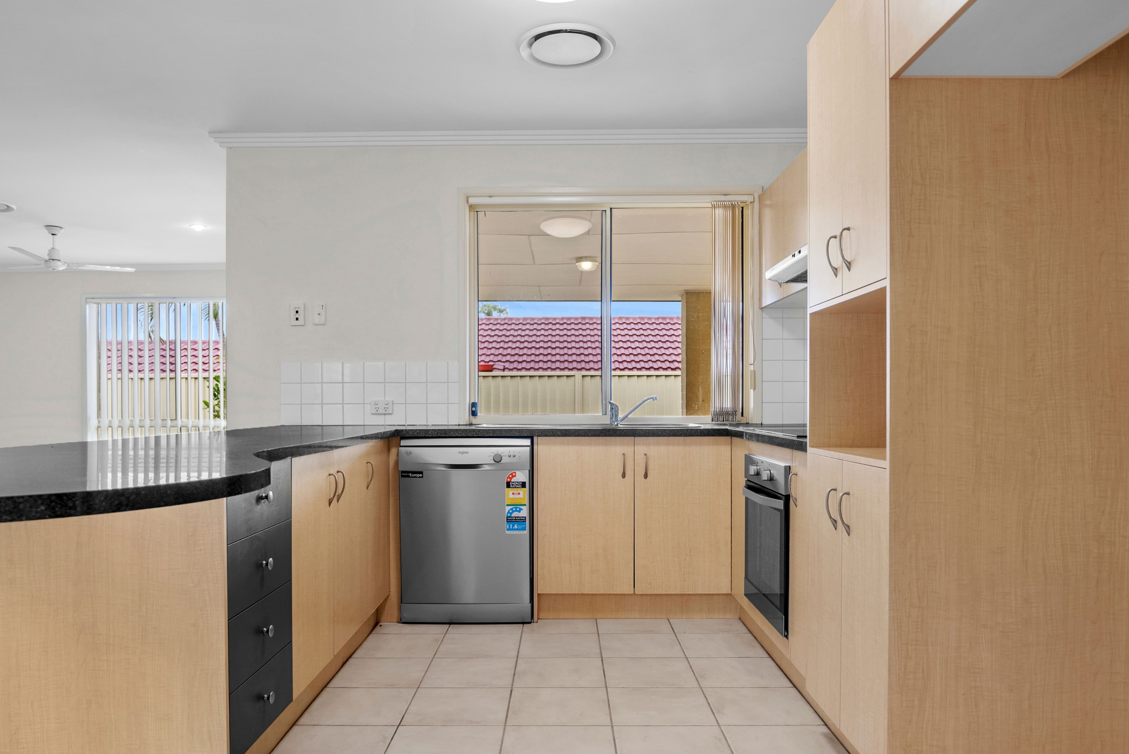 95 Lindfield Drive, Helensvale QLD 4212, Helensvale - Thumbnail 6