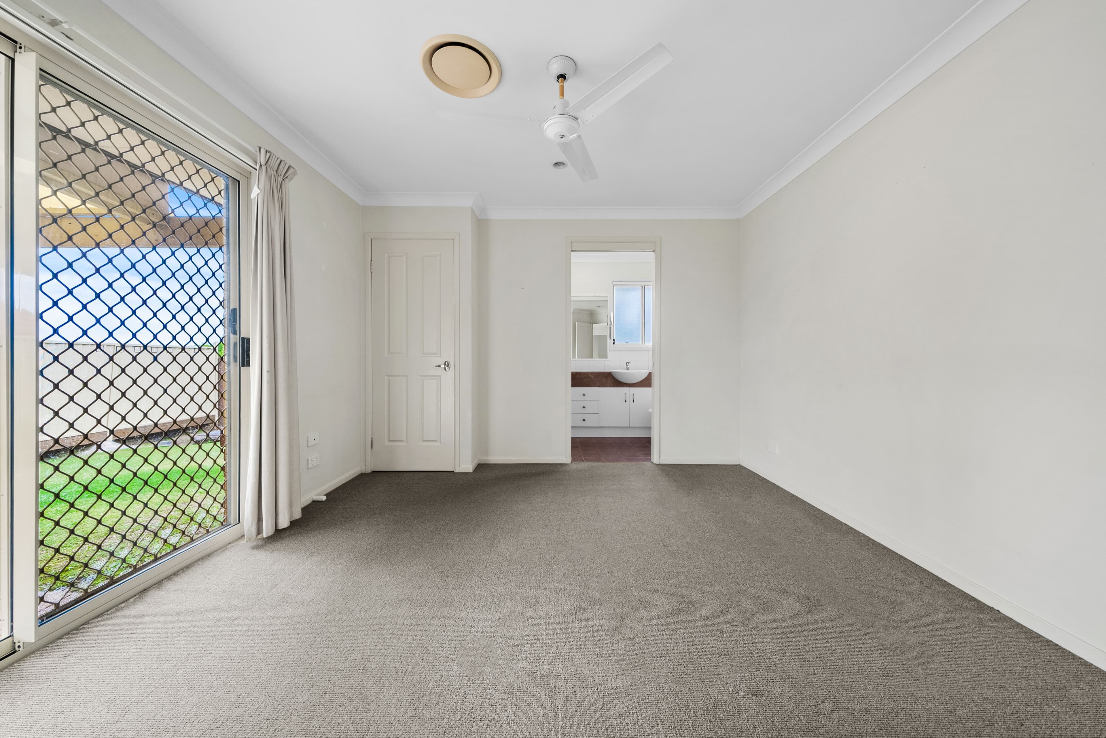 95 Lindfield Drive, Helensvale QLD 4212, Helensvale - Thumbnail 7