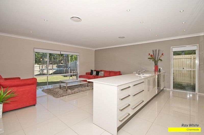 21 Travorten Drive, BRIDGEMAN DOWNS QLD 4035, Bridgeman Downs - Thumbnail 7