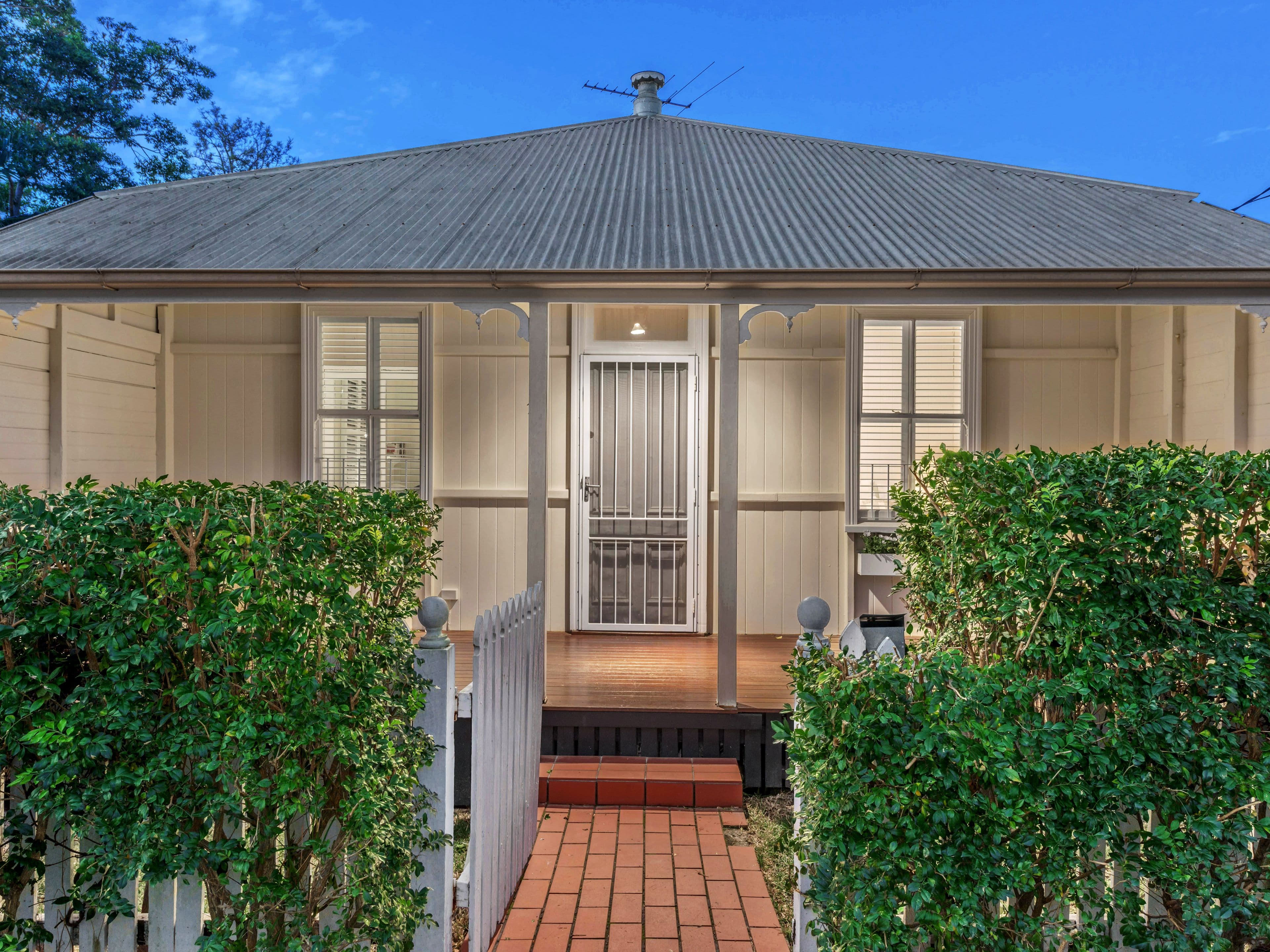 10 Bowler Street, Paddington QLD 4064, Paddington - Thumbnail 2