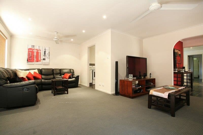 6 Mulla Close, RIVERHILLS QLD 4074, Riverhills - Thumbnail 6