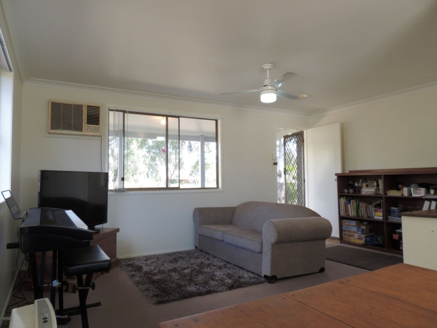 9 Claire-Lee Crescent, KINGSTHORPE QLD 4400, Kingsthorpe - Thumbnail 3