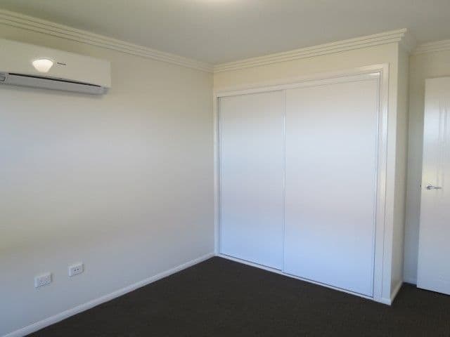 12 Lockyer Crescent, Roma QLD 4455, Roma - Thumbnail 6