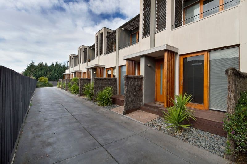 12 Wyuna Road, CAULFIELD NORTH VIC 3161, Caulfield North - Thumbnail 2