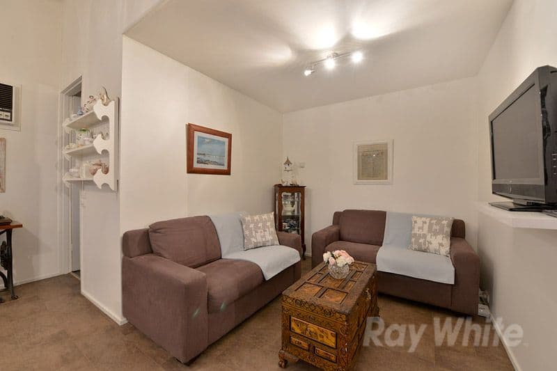 20 Jennings Road, BAYSWATER NORTH VIC 3153, Bayswater North - Thumbnail 4