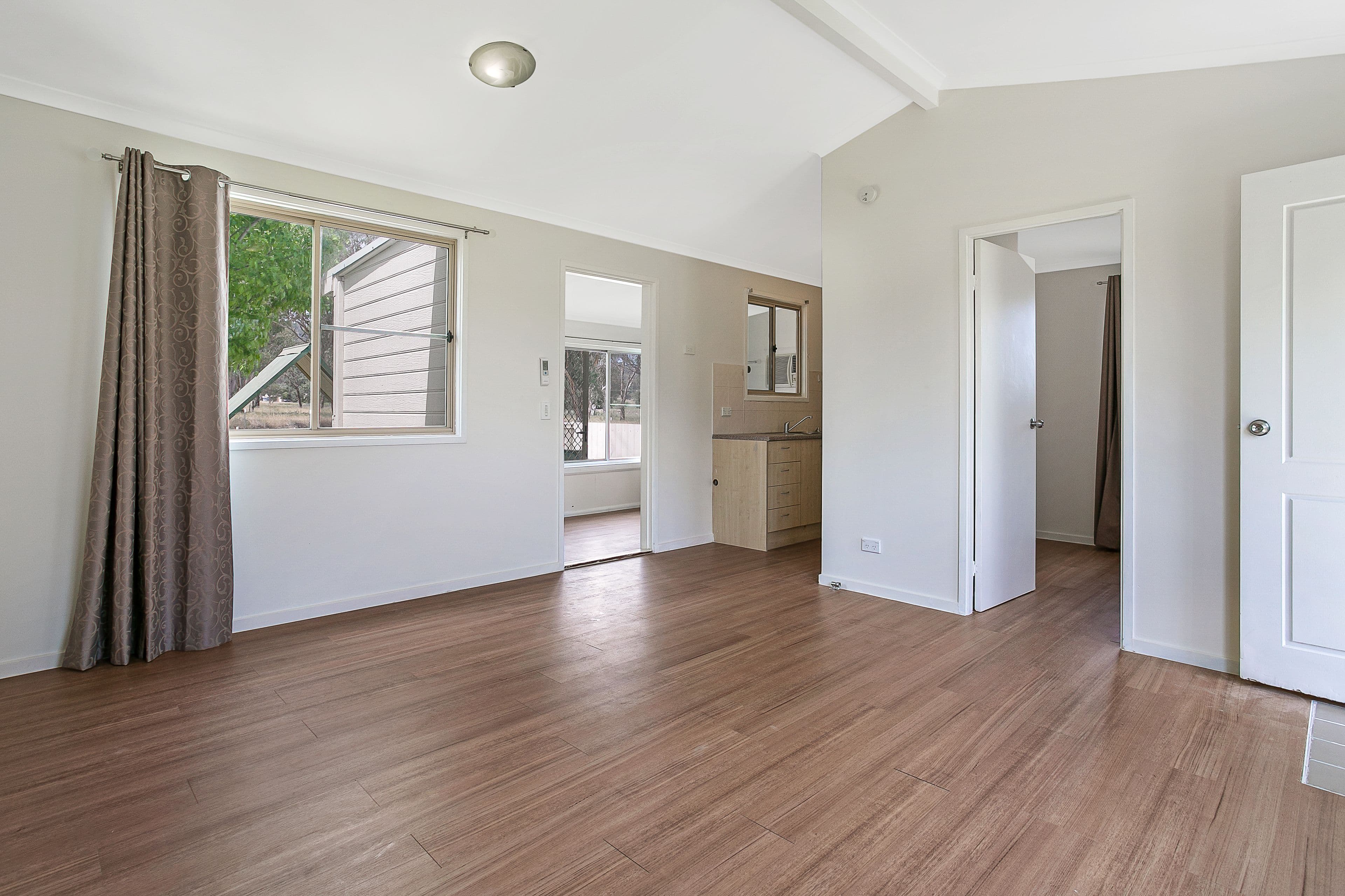 19 Maunder Street, Moonbi NSW 2353, Moonbi - Thumbnail 2