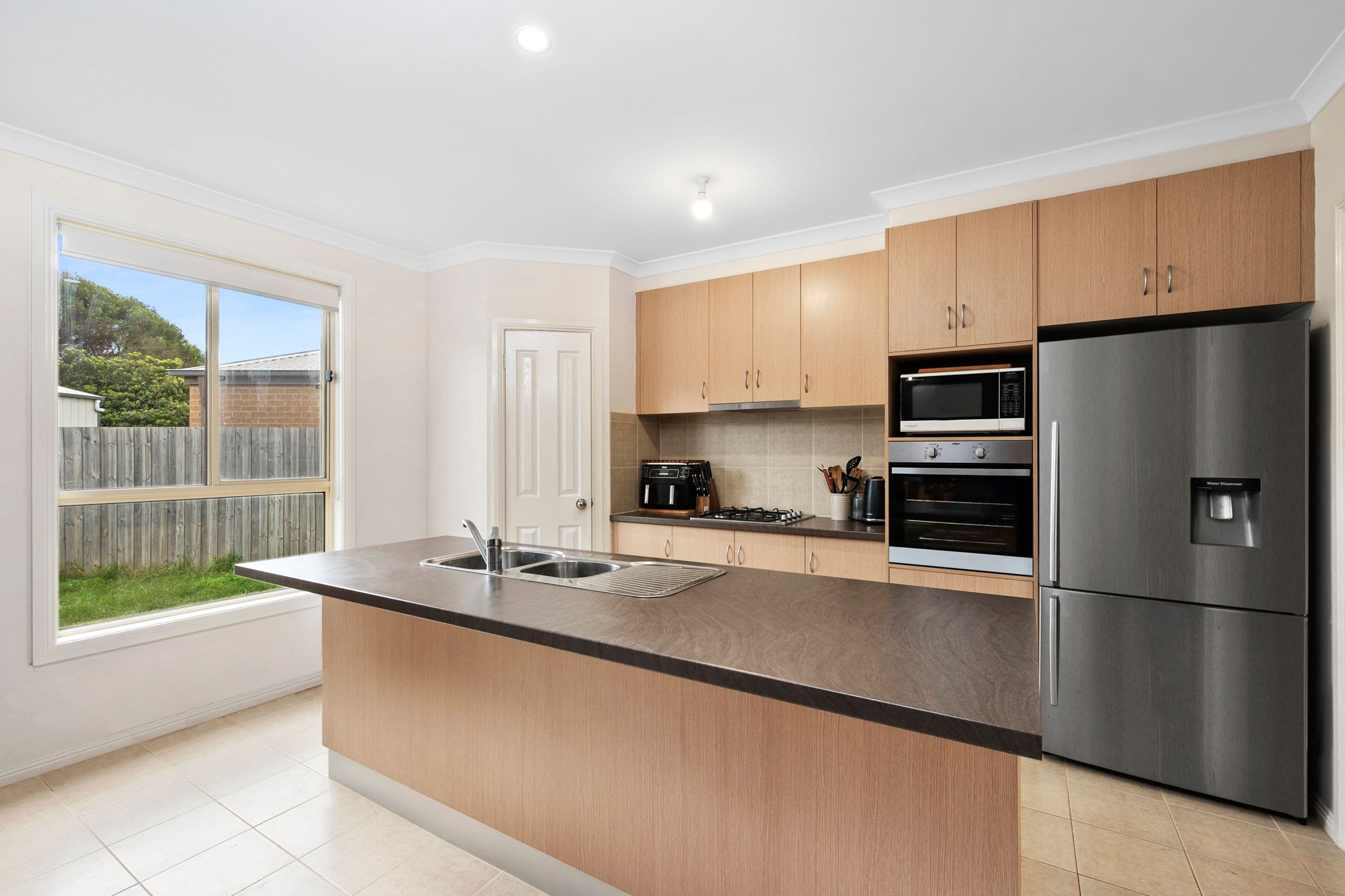 6 Canopus Crescent, Lara VIC 3212, Lara - Thumbnail 2