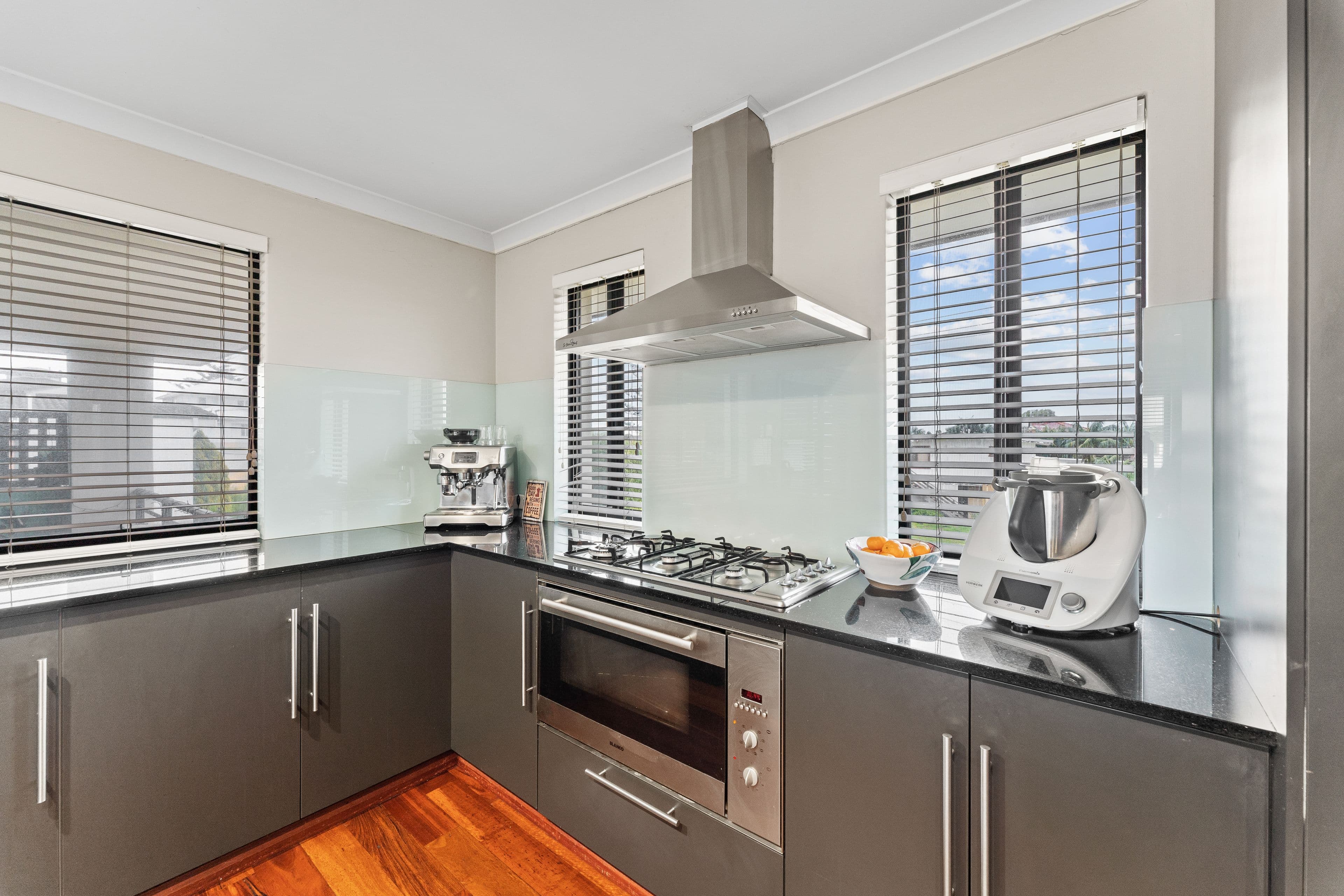 3 Reveley Street, Waikiki WA 6169, Waikiki - Thumbnail 5