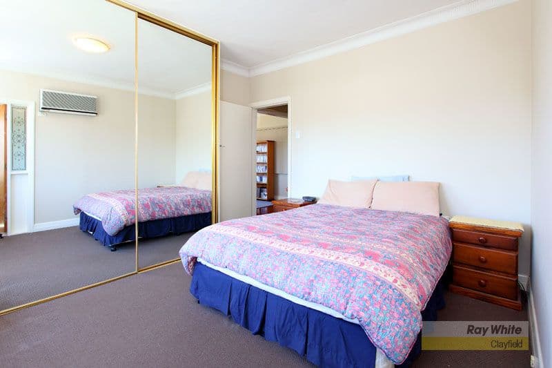 64 White Street, WAVELL HEIGHTS QLD 4012, Wavell Heights - Thumbnail 6