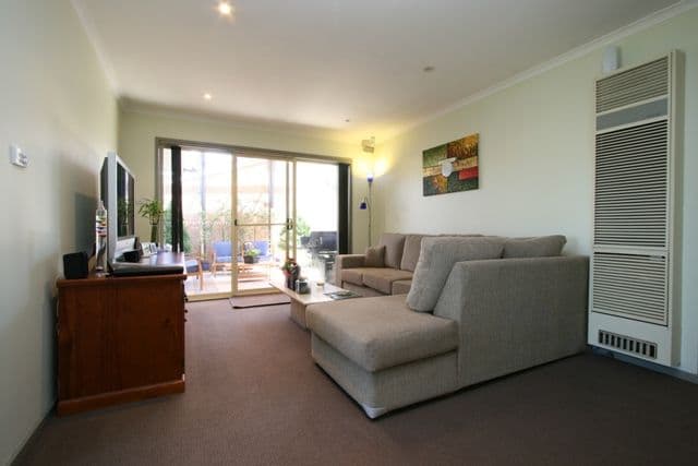 6 Hart Close, PALMERSTON ACT 2913, Palmerston - Thumbnail 2