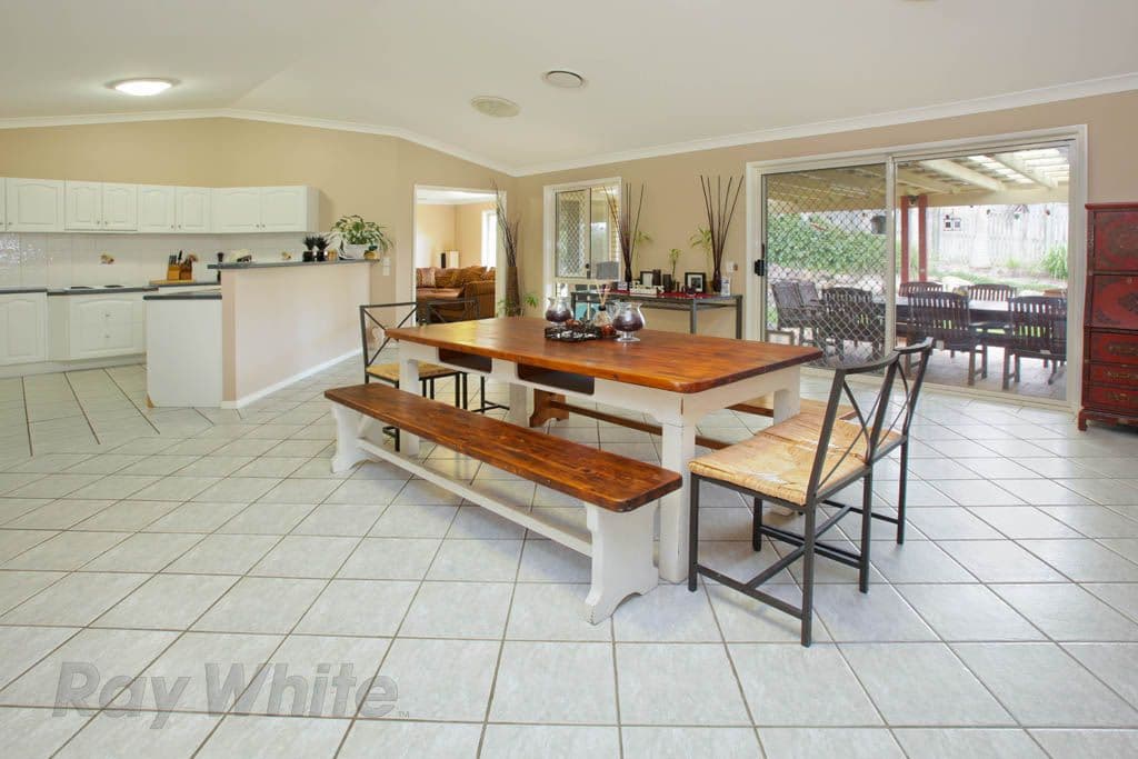 18 Glenhurst Court, SPRINGFIELD QLD 4300, Springfield - Thumbnail 4