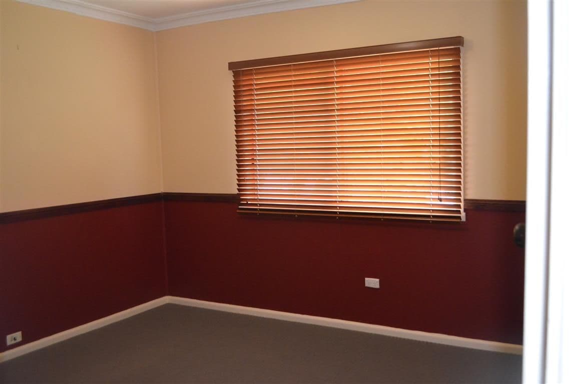 21 Lockhart Street, Adelong - Thumbnail 4