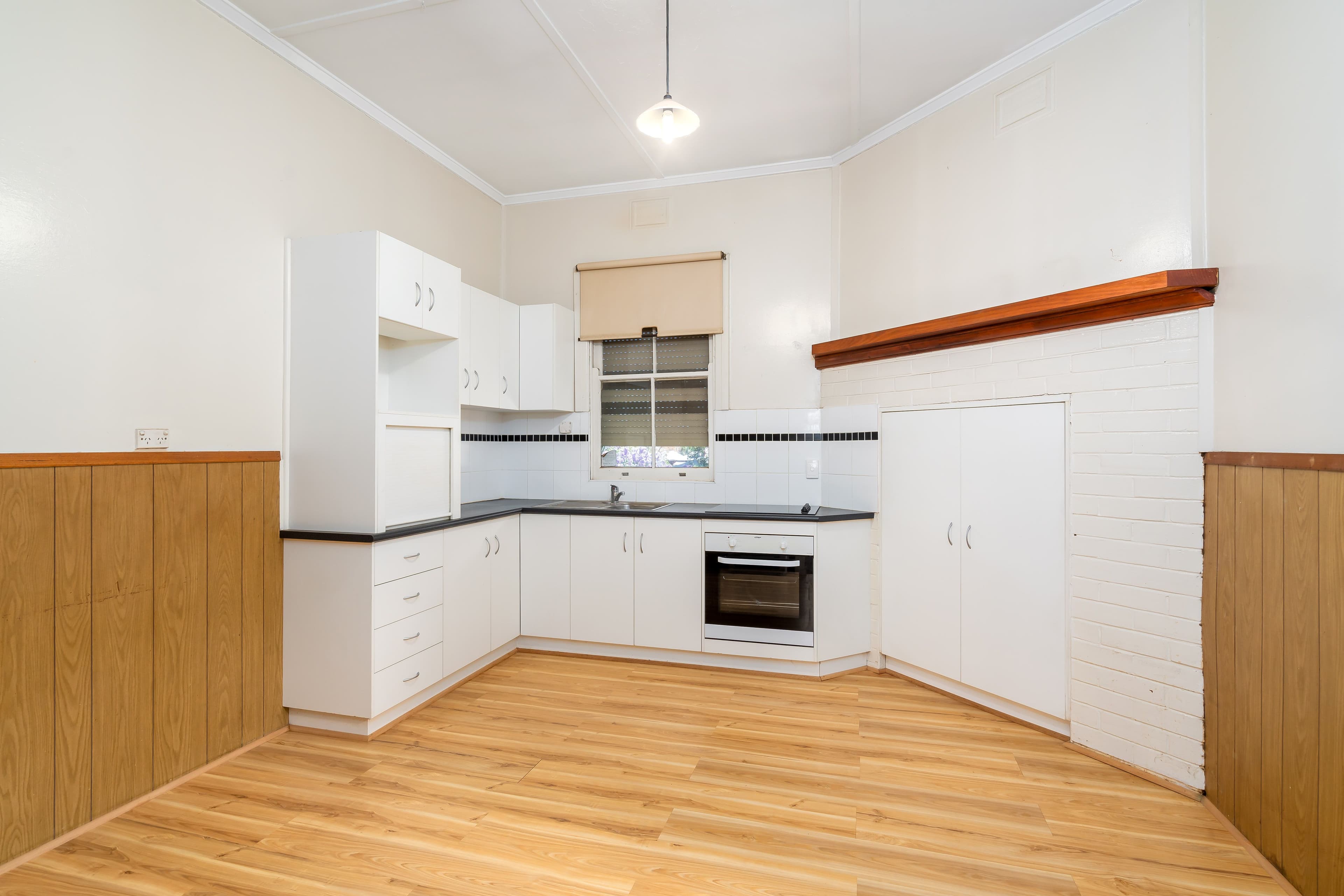 39 Sunshine Avenue, Turvey Park NSW 2650, Turvey Park - Thumbnail 3