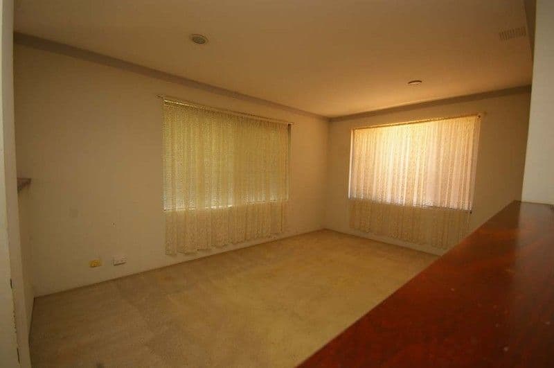 7 Tinsel Place, MIRRABOOKA WA 6061, Mirrabooka - Thumbnail 2