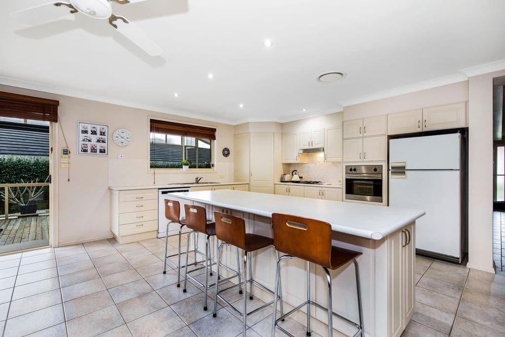 6 Tallowood Crescent, Erina - Thumbnail 4