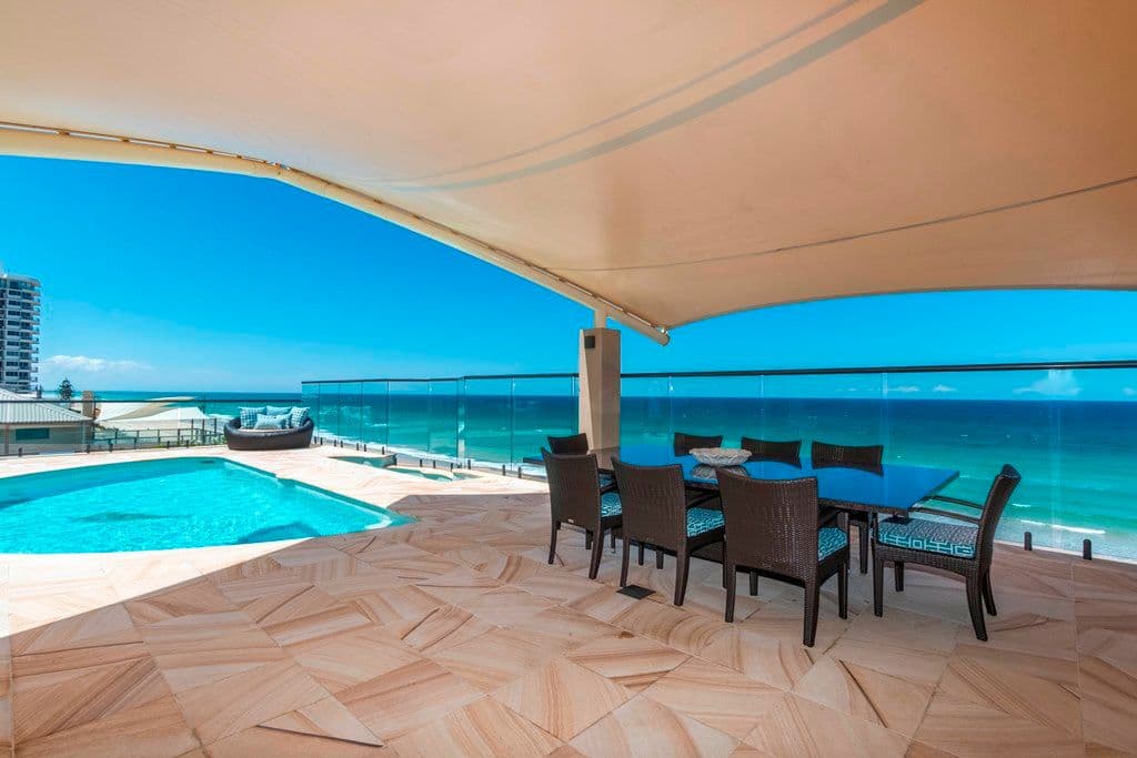 4 'The Ocean Isles' 3511 Main Beach Parade, MAIN BEACH QLD 4217, Main Beach - Thumbnail 2