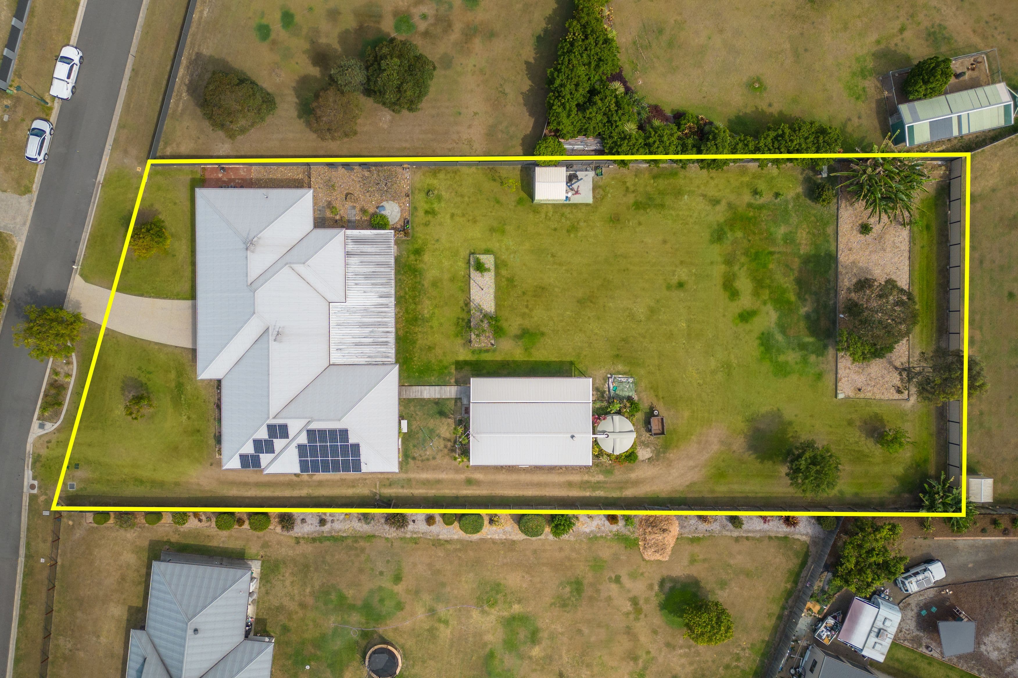 22 Ashleigh Street, Caboolture QLD 4510, Caboolture - Thumbnail 2
