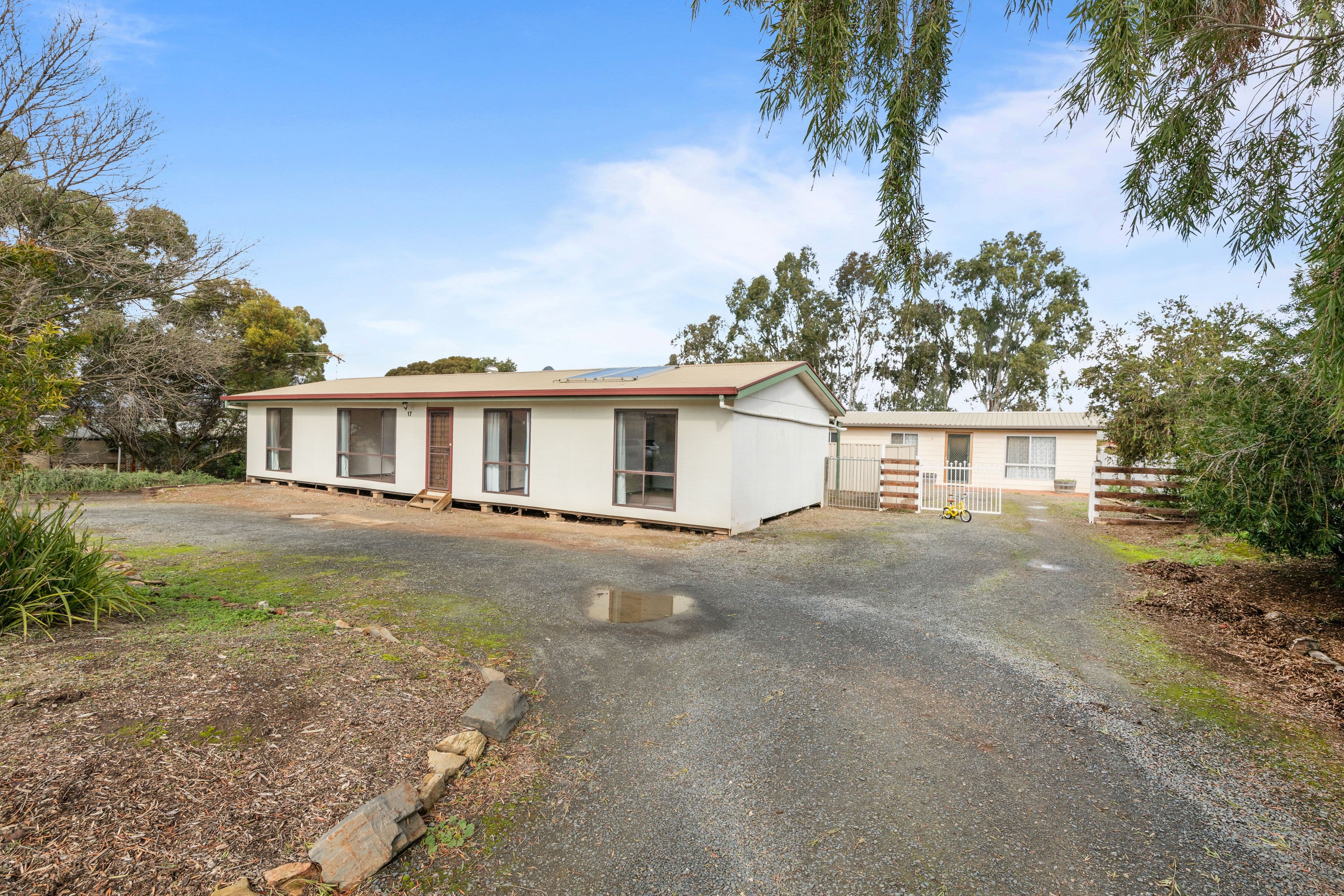 17-19 Strickland Street, Kapunda SA 5373, Kapunda - Image 1