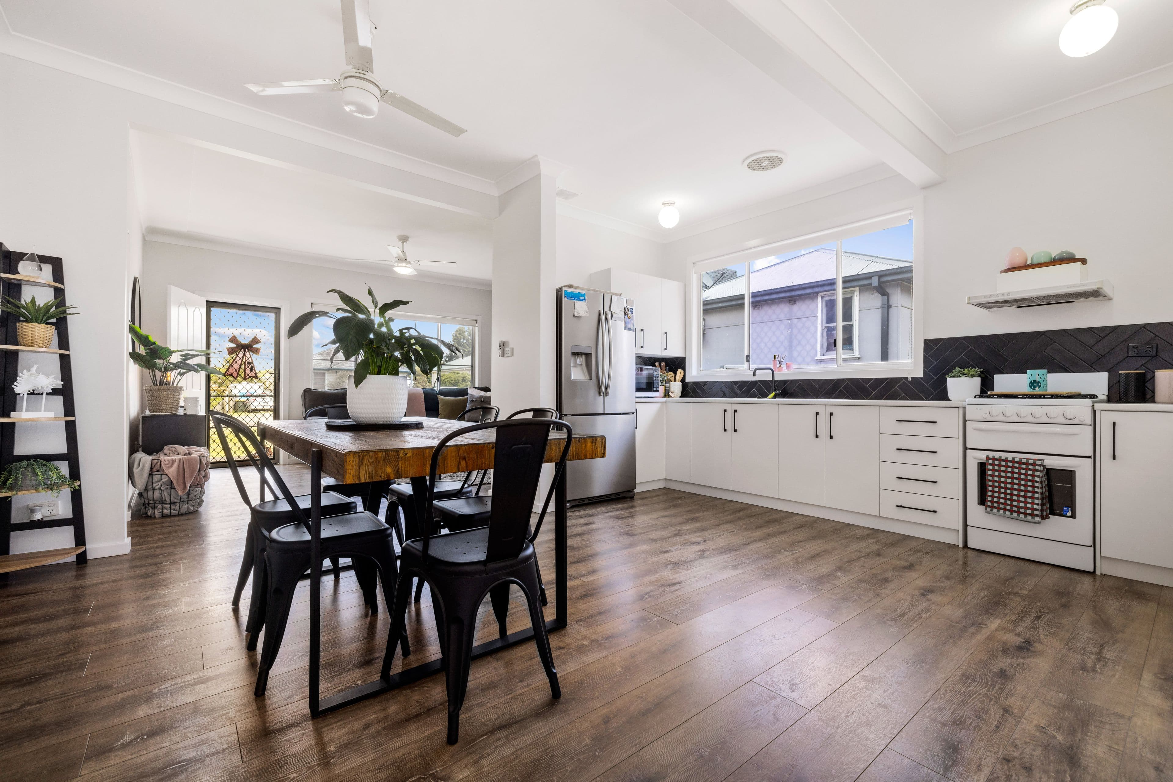 25 Wyatt Street, Goulburn NSW 2580, Goulburn - Thumbnail 4