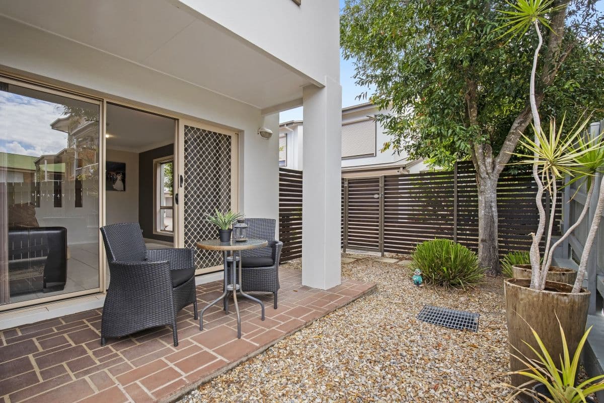 21 Robert Street, Mudgeeraba QLD 4213, Mudgeeraba - Thumbnail 7