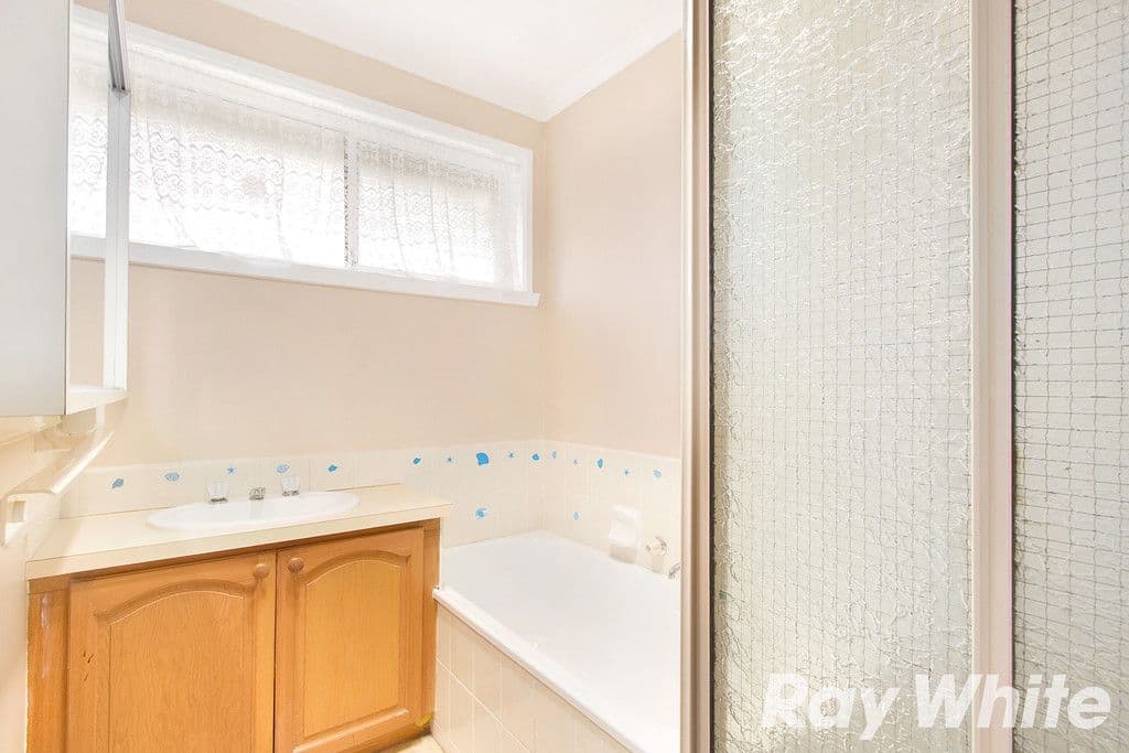 11-13 Dearing Avenue, Cranbourne VIC 3977, Cranbourne - Thumbnail 5