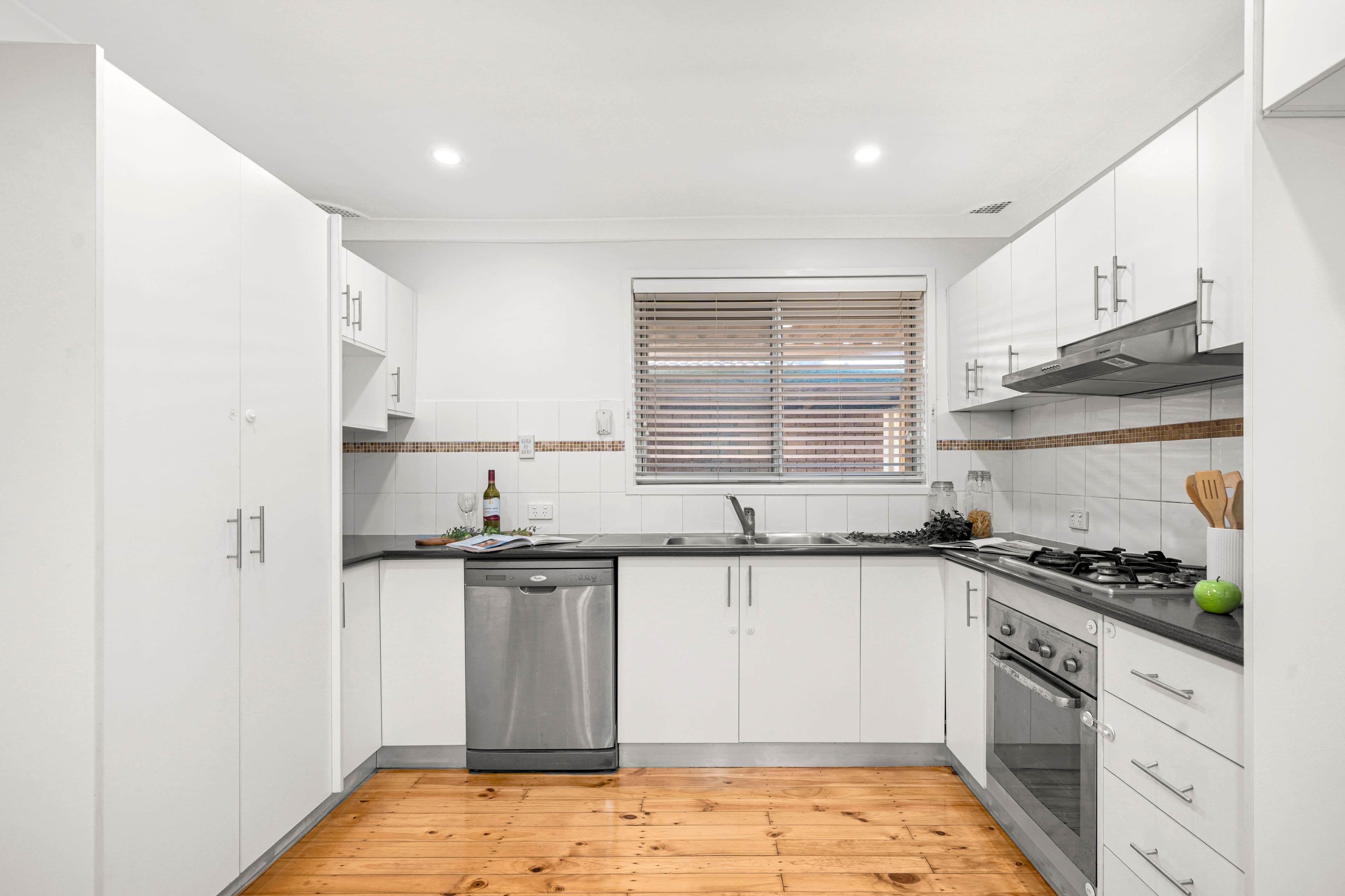 29 & 29A Narcissus Avenue, Quakers Hill NSW 2763, Quakers Hill - Thumbnail 6