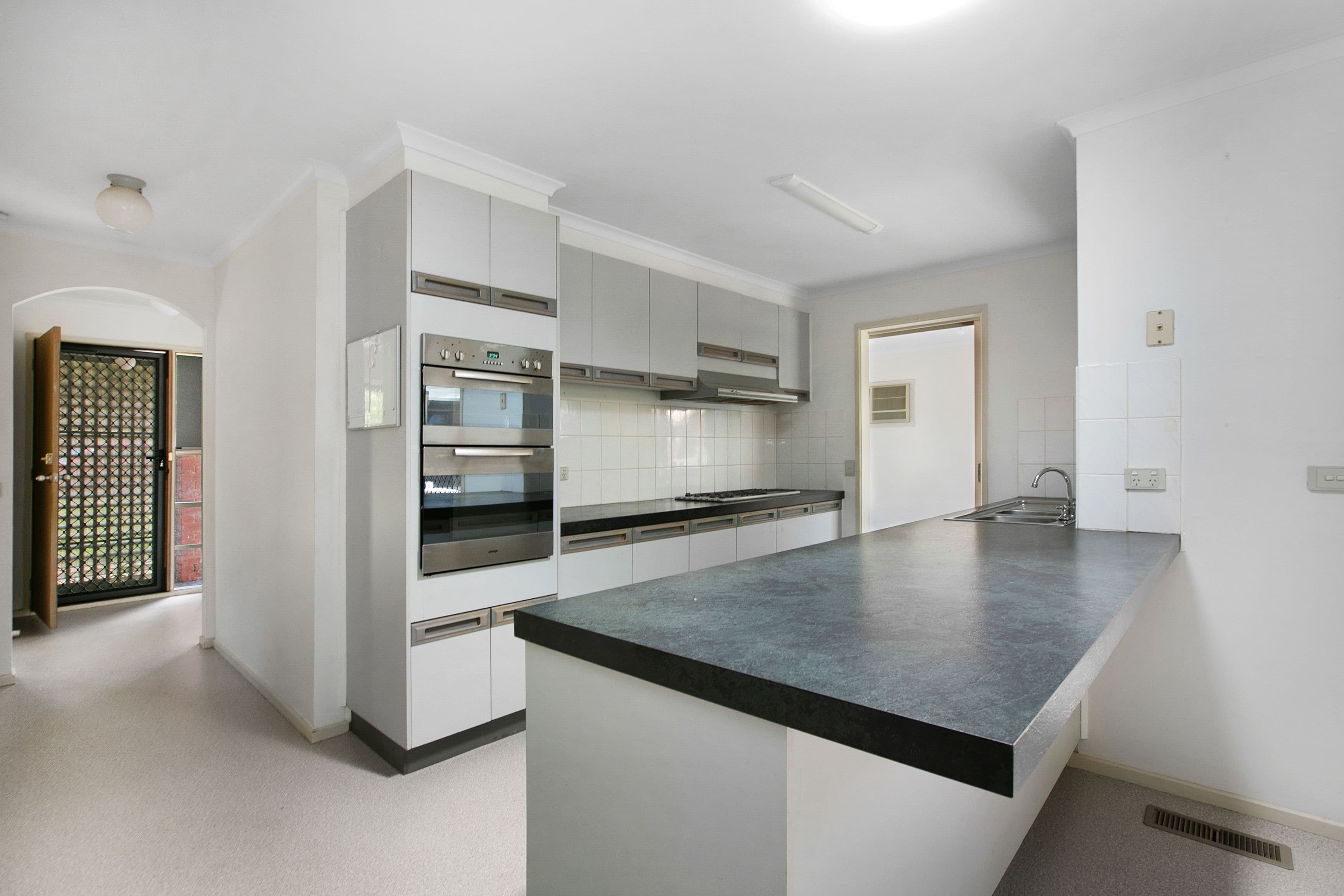 21 Abelia Court, Sunbury VIC 3429, Sunbury - Thumbnail 7