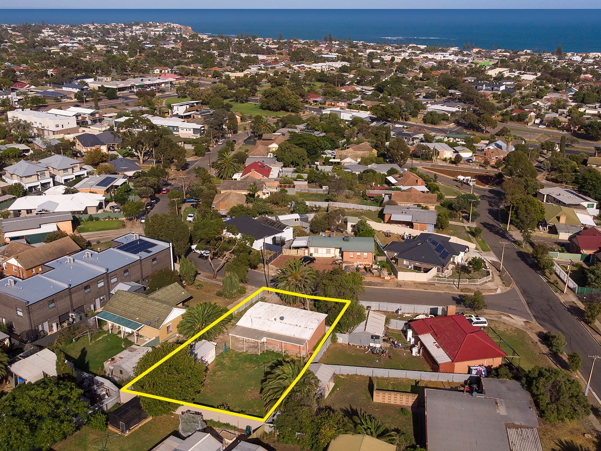 28 Sismey Road, Christies Beach SA 5165, Christies Beach - Thumbnail 3