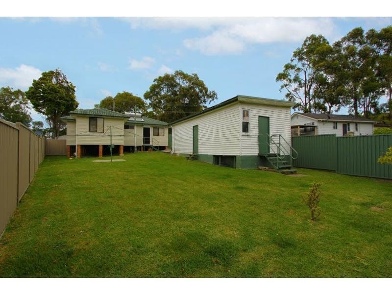 6 Woodward Avenue, Wyong NSW 2259, Wyong - Thumbnail 2
