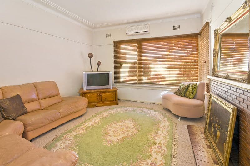 23 Rea Street, GREENACRE NSW 2190, Greenacre - Thumbnail 3