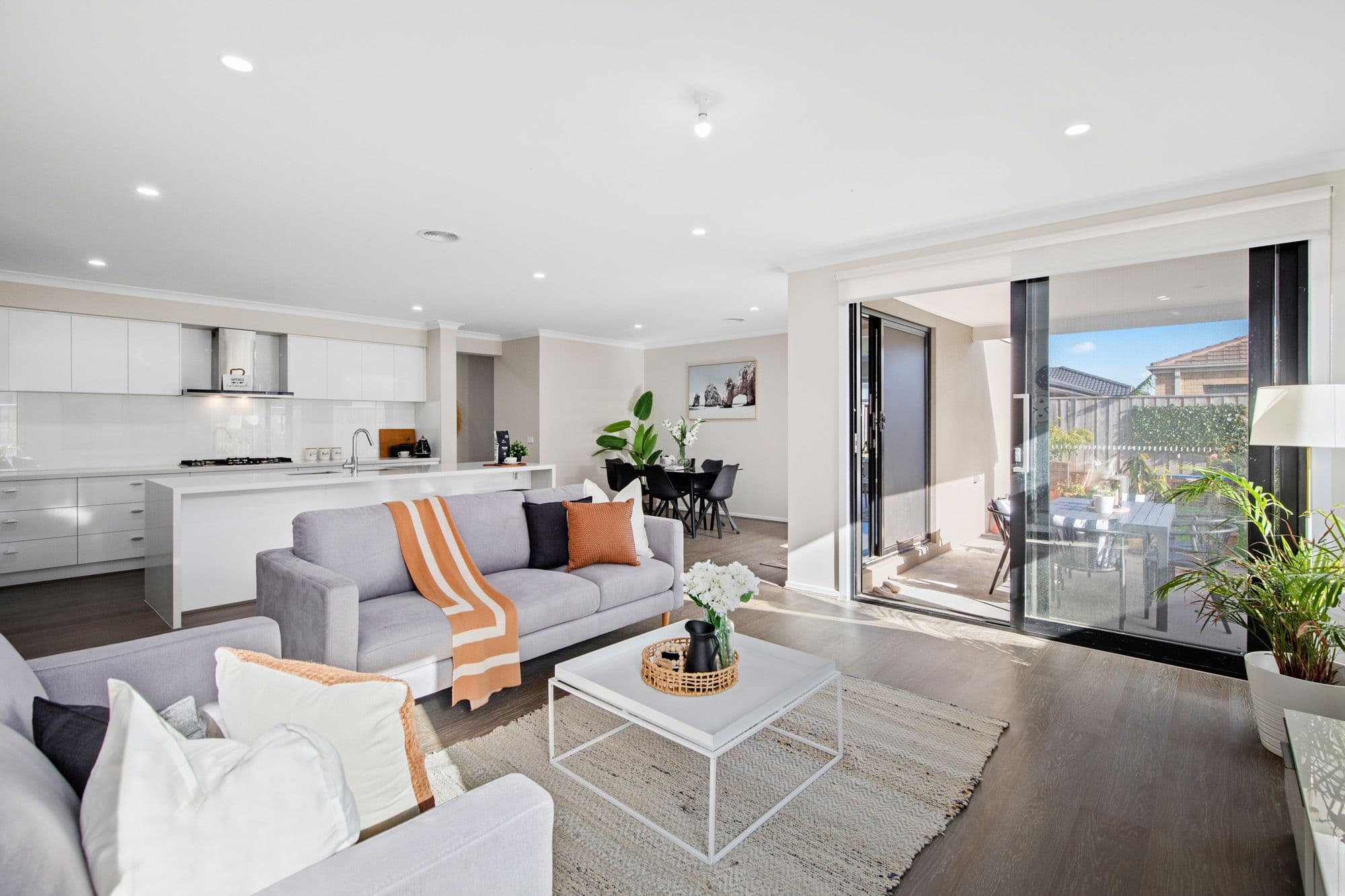 82 Farm Road, Werribee VIC 3030, Werribee - Thumbnail 2
