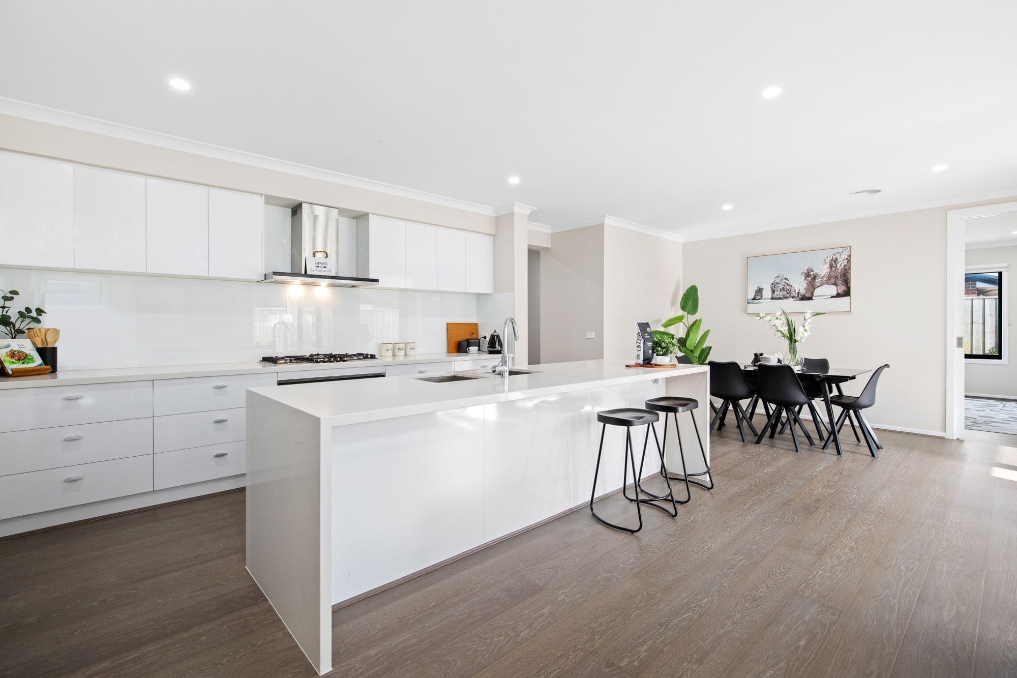 82 Farm Road, Werribee VIC 3030, Werribee - Thumbnail 3