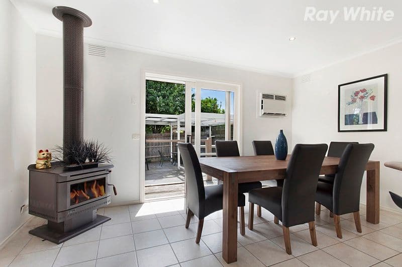 4 Winterton Court, Wantirna VIC 3152, Wantirna - Thumbnail 3
