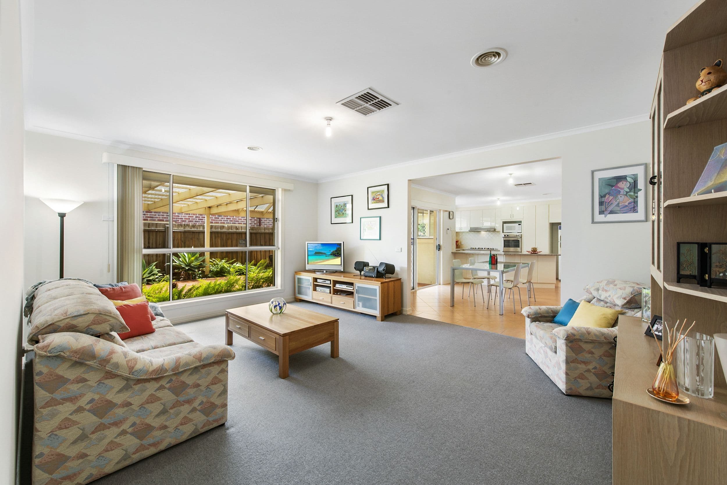 7 Winkler Drive, Taylors Lakes VIC 3038, Taylors Lakes - Thumbnail 3