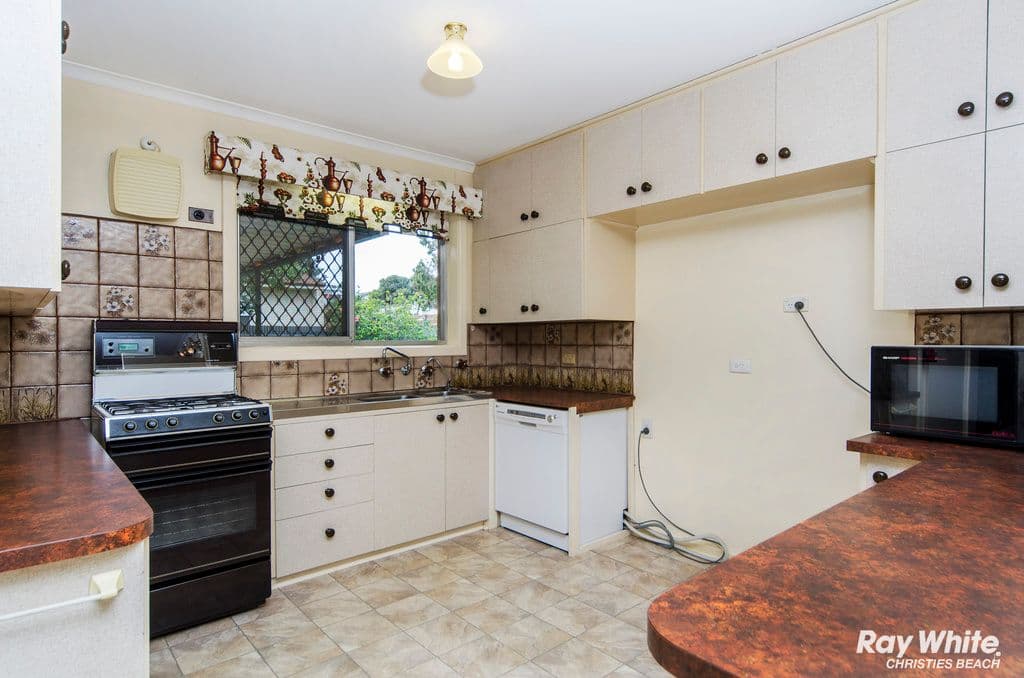 16 Anselm Street, Christie Downs SA 5164, Christie Downs - Thumbnail 3
