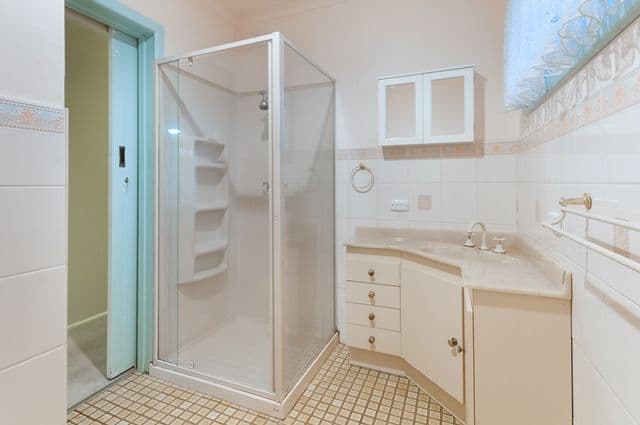 13 Ida Court, Reservoir VIC 3073, Reservoir - Thumbnail 7