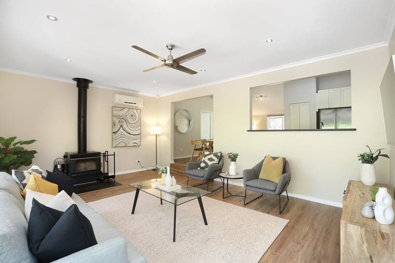 18 Eastwood Crescent, Mooroolbark - Thumbnail 5