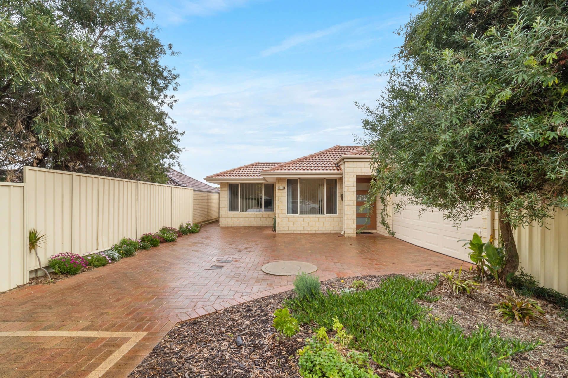 8C White Road, Kalamunda WA 6076, Kalamunda - Thumbnail 2