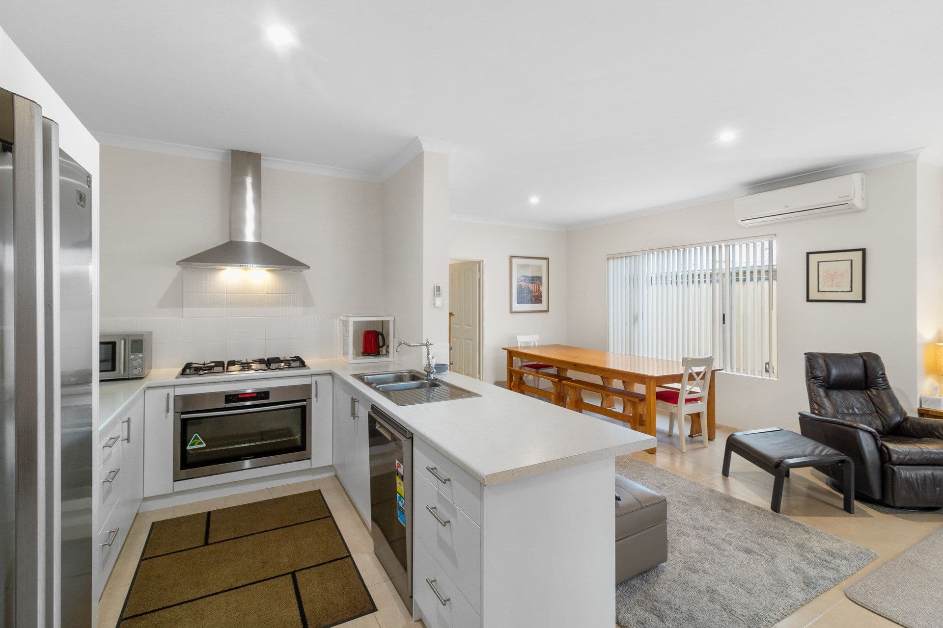 8C White Road, Kalamunda WA 6076, Kalamunda - Thumbnail 3