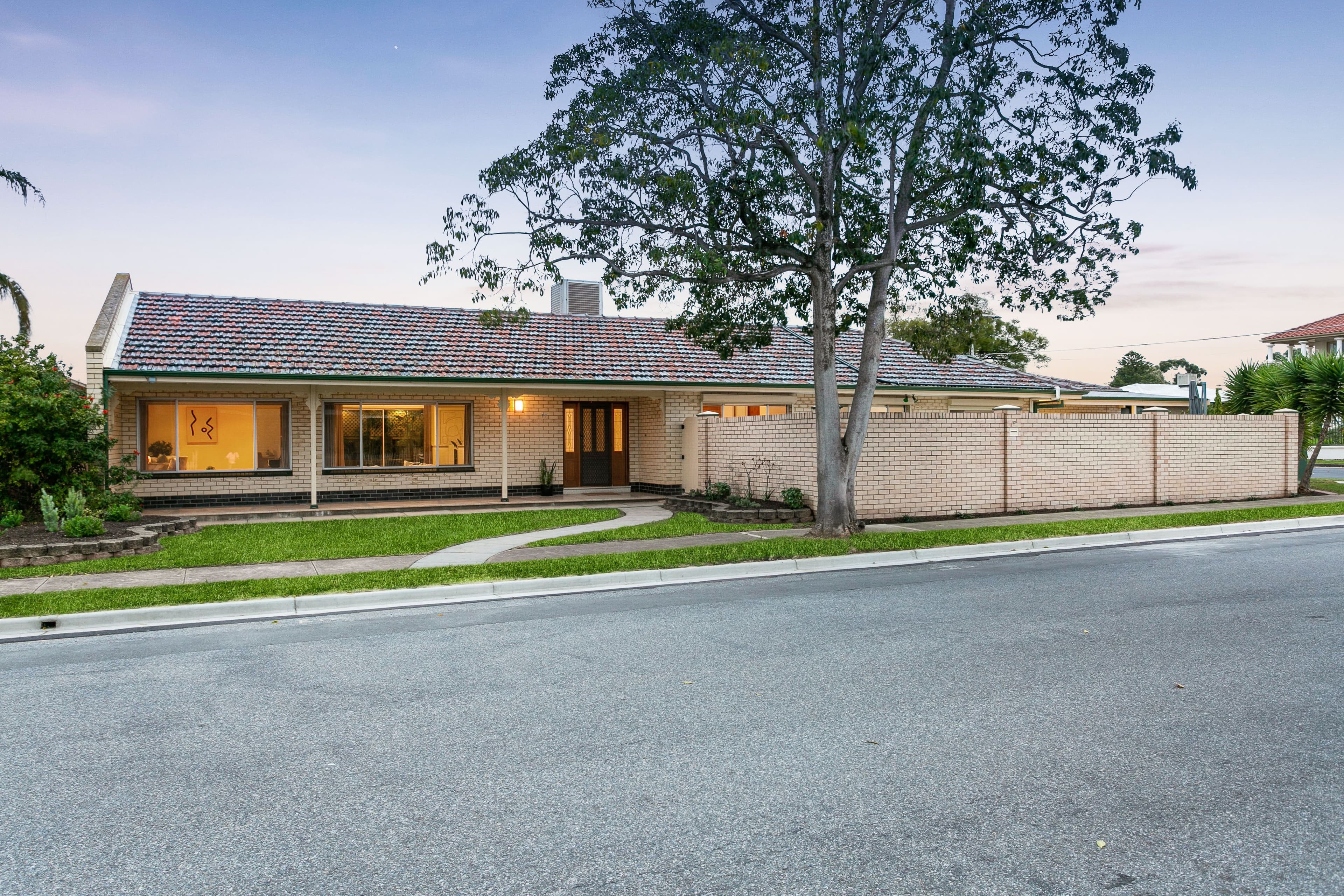 17 Elba Avenue, Lockleys SA 5032, Lockleys - Thumbnail 2