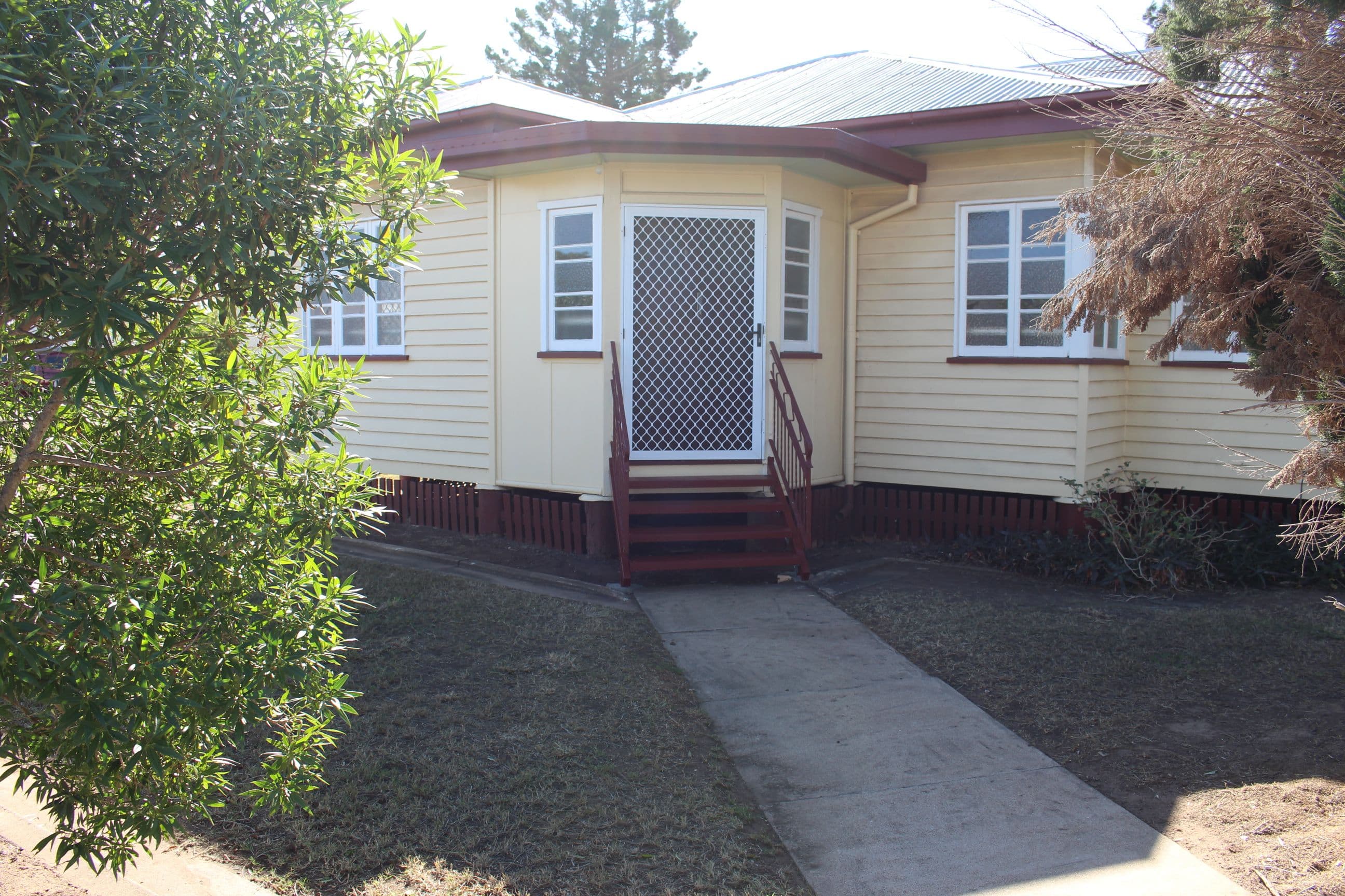 5 Pryde Street, Lowood QLD 4311, Lowood - Image 1