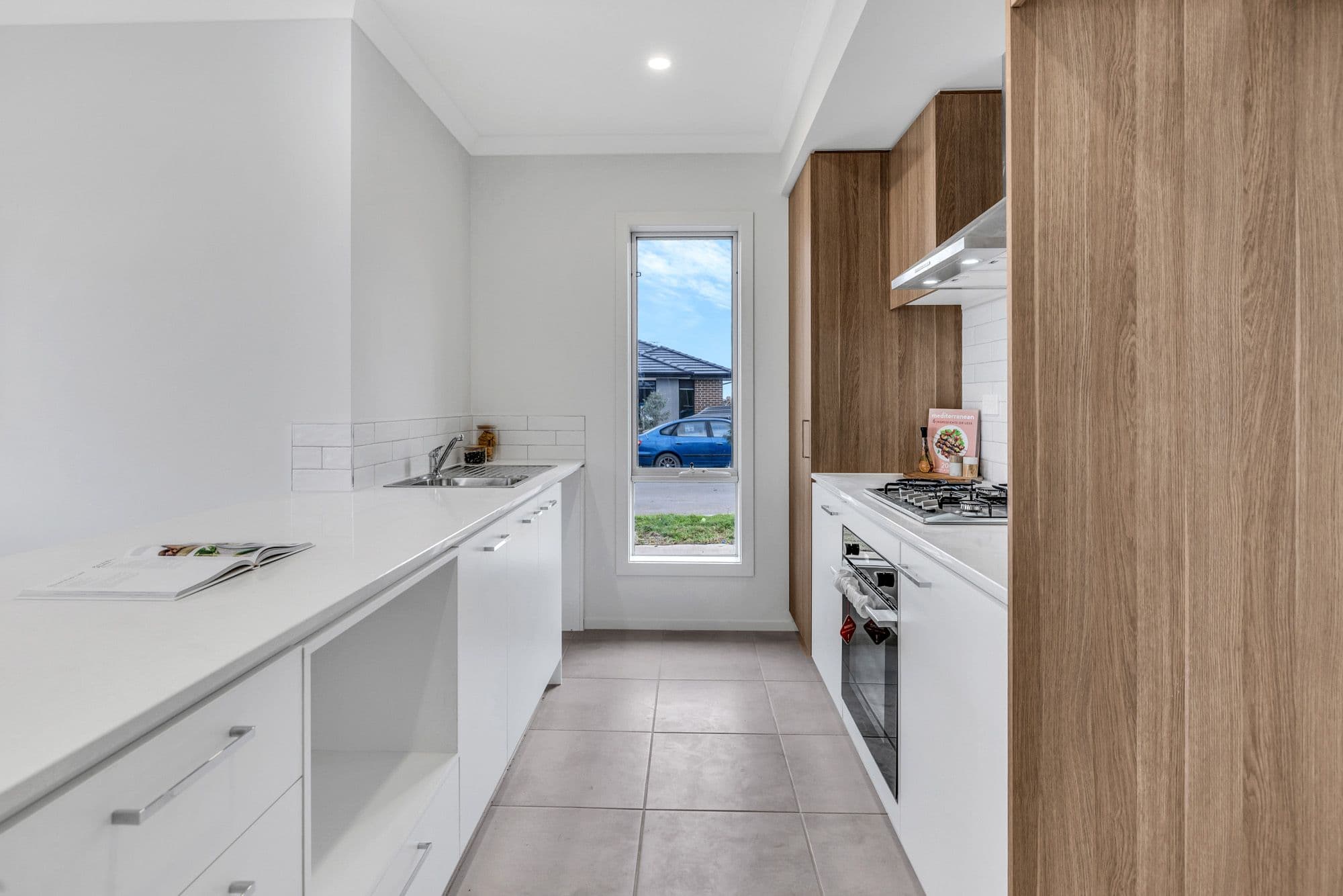 2 Porter Street, Werribee VIC 3030, Werribee - Thumbnail 2