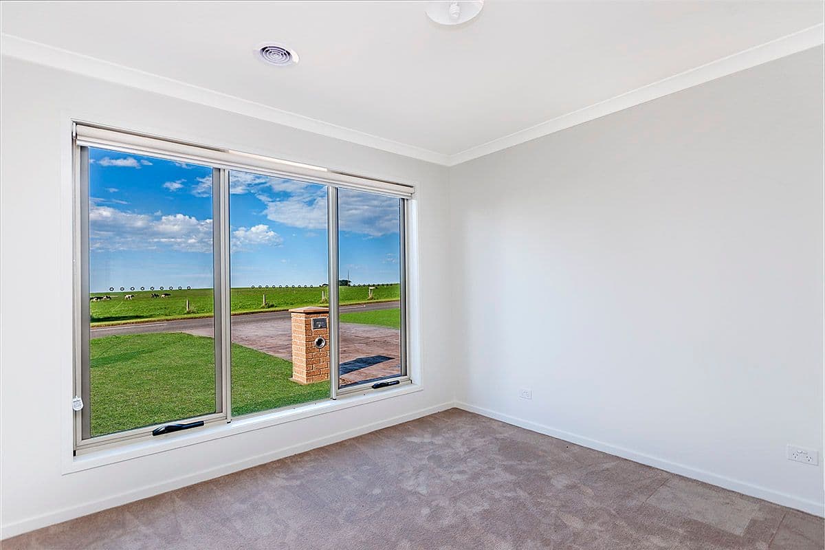 29 Lake Street, Koroit VIC 3282, Koroit - Thumbnail 6