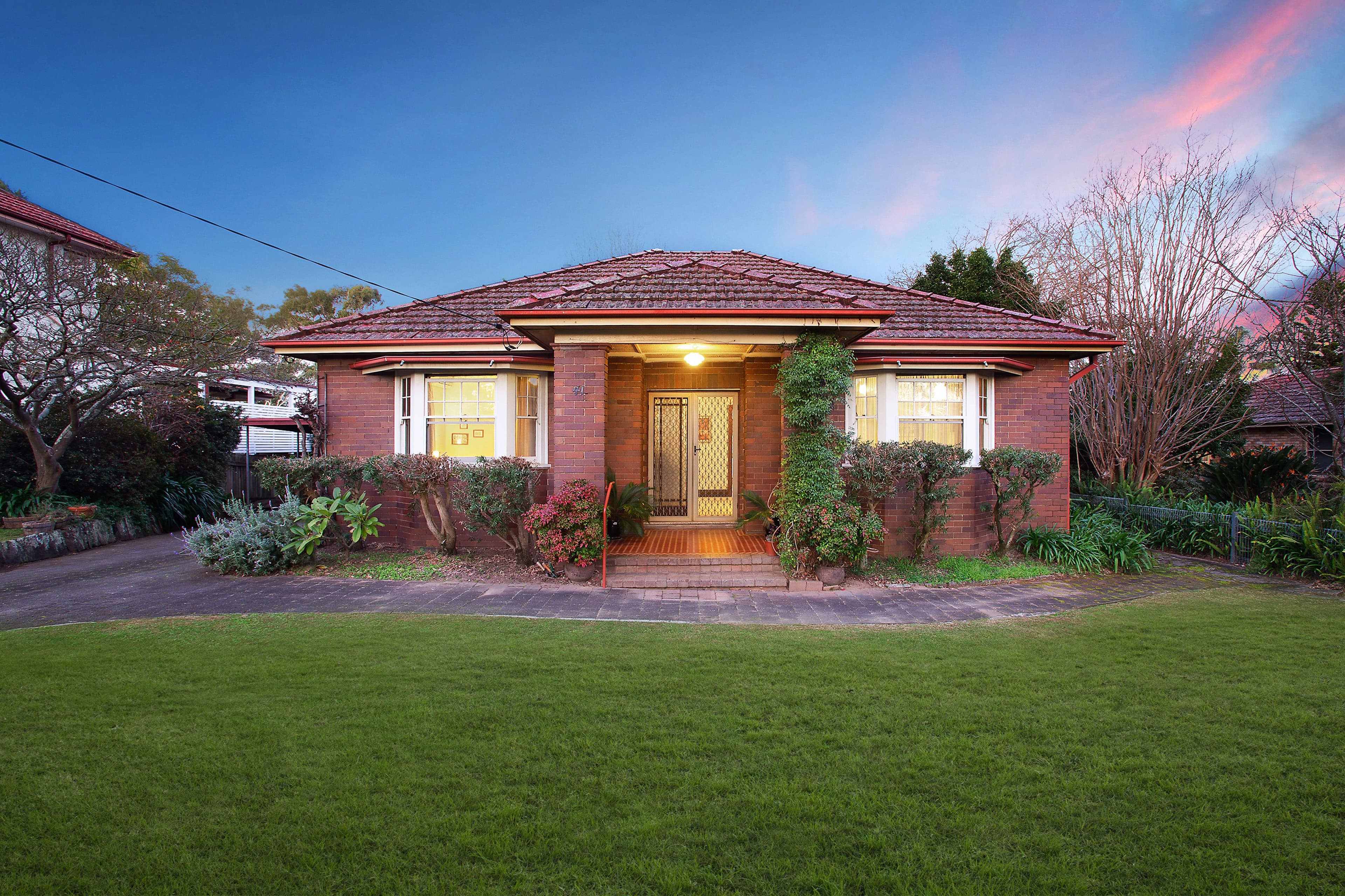 41 Mount Pleasant Avenue, Normanhurst NSW 2076, Normanhurst - Image 1