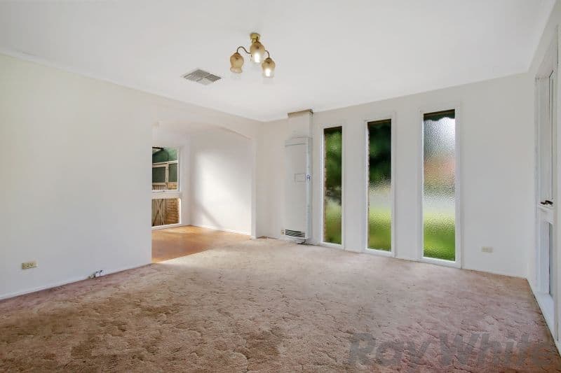 425 Dale Crescent, Lavington - Thumbnail 2