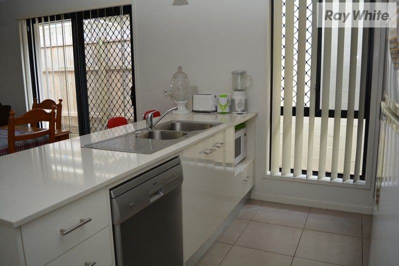 29 Ravensbourne Circuit, Waterford QLD 4133, Waterford - Thumbnail 2
