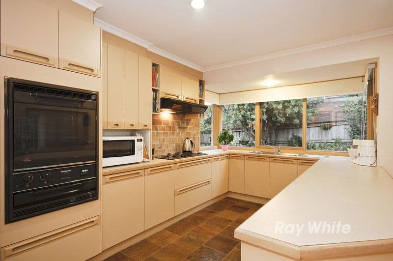 24 Jessica Close, WANTIRNA SOUTH VIC 3152, Wantirna South - Thumbnail 3