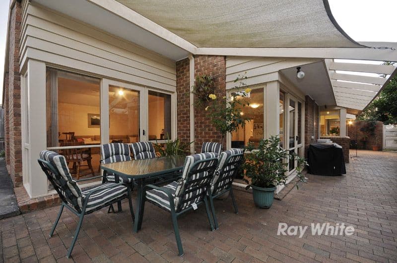 24 Jessica Close, WANTIRNA SOUTH VIC 3152, Wantirna South - Thumbnail 4