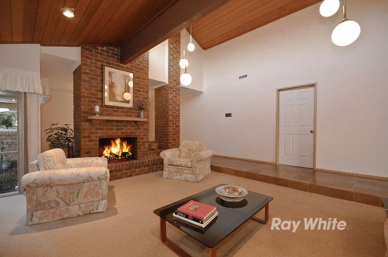 24 Jessica Close, WANTIRNA SOUTH VIC 3152, Wantirna South - Thumbnail 7