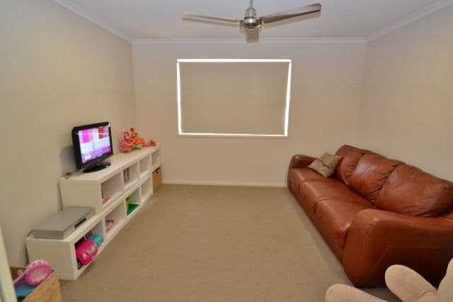 22 Whistler Pl., BEERWAH QLD 4519, Beerwah - Thumbnail 8
